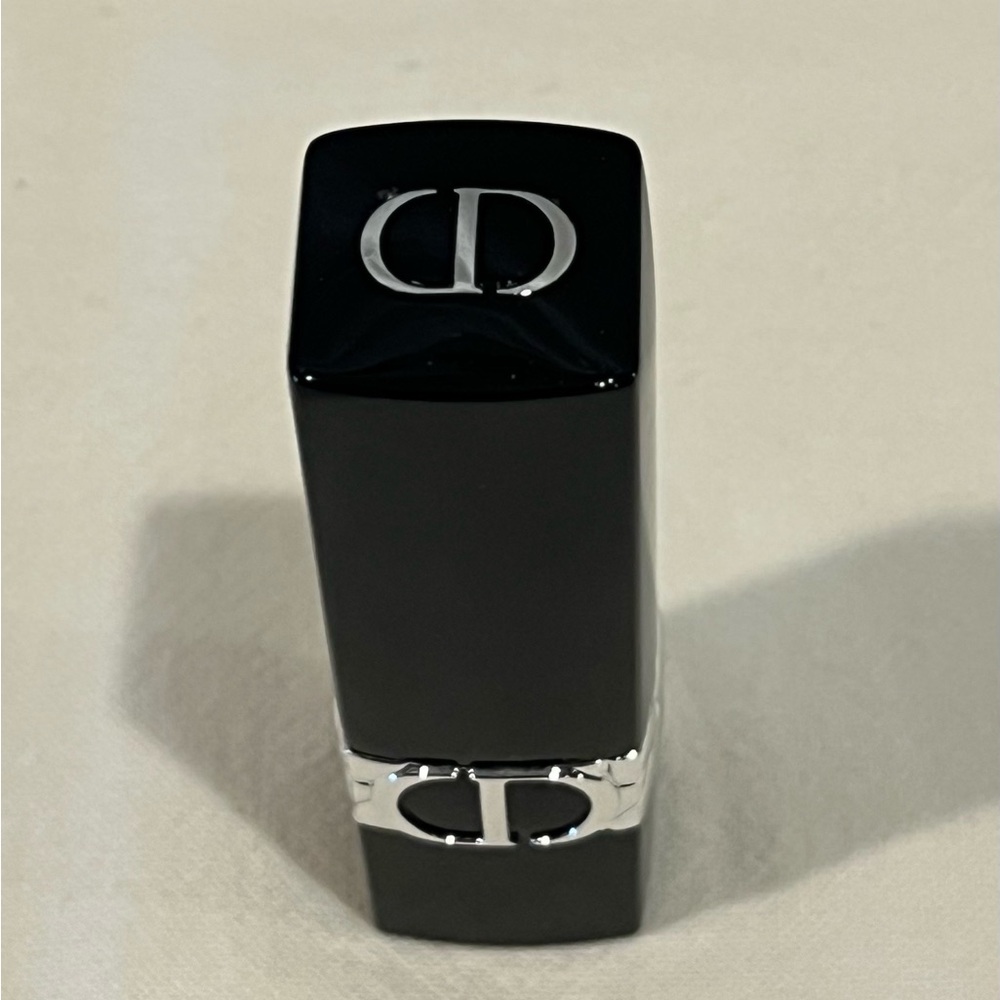 NWT Christian Dior Gigantic Gift Set with Full Size Lipsticks(3) w/ Two Pouches - Picture 14 of 16